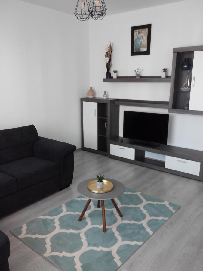 Beach View Apartment นาโวดาริ ภายนอก รูปภาพ